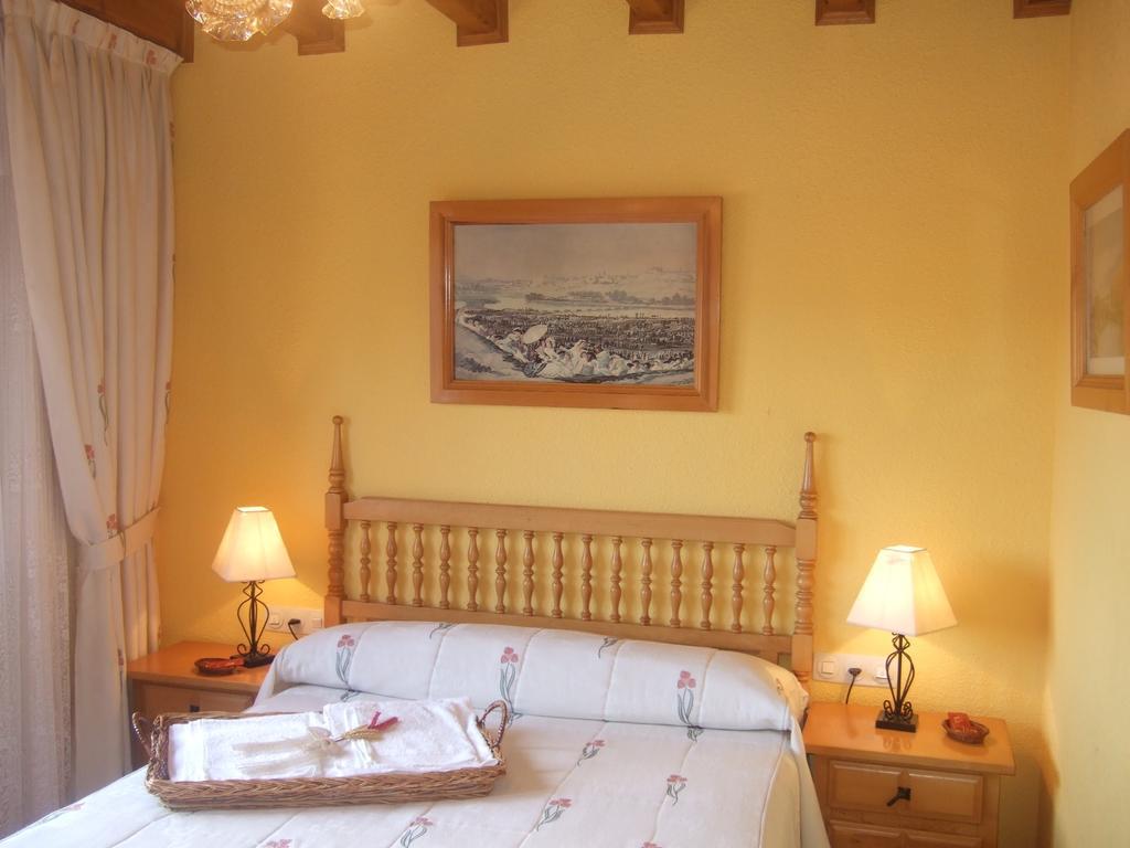 Villa Tinao De Gredos Barajas de Gredos Zimmer foto